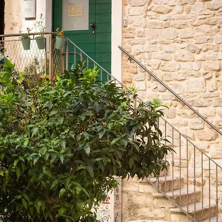 Daire Palace Luxury *