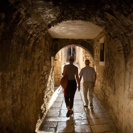 Palace Luxury Апартаменты Сплит