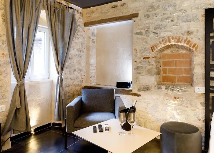 Palace Luxury Lägenhet